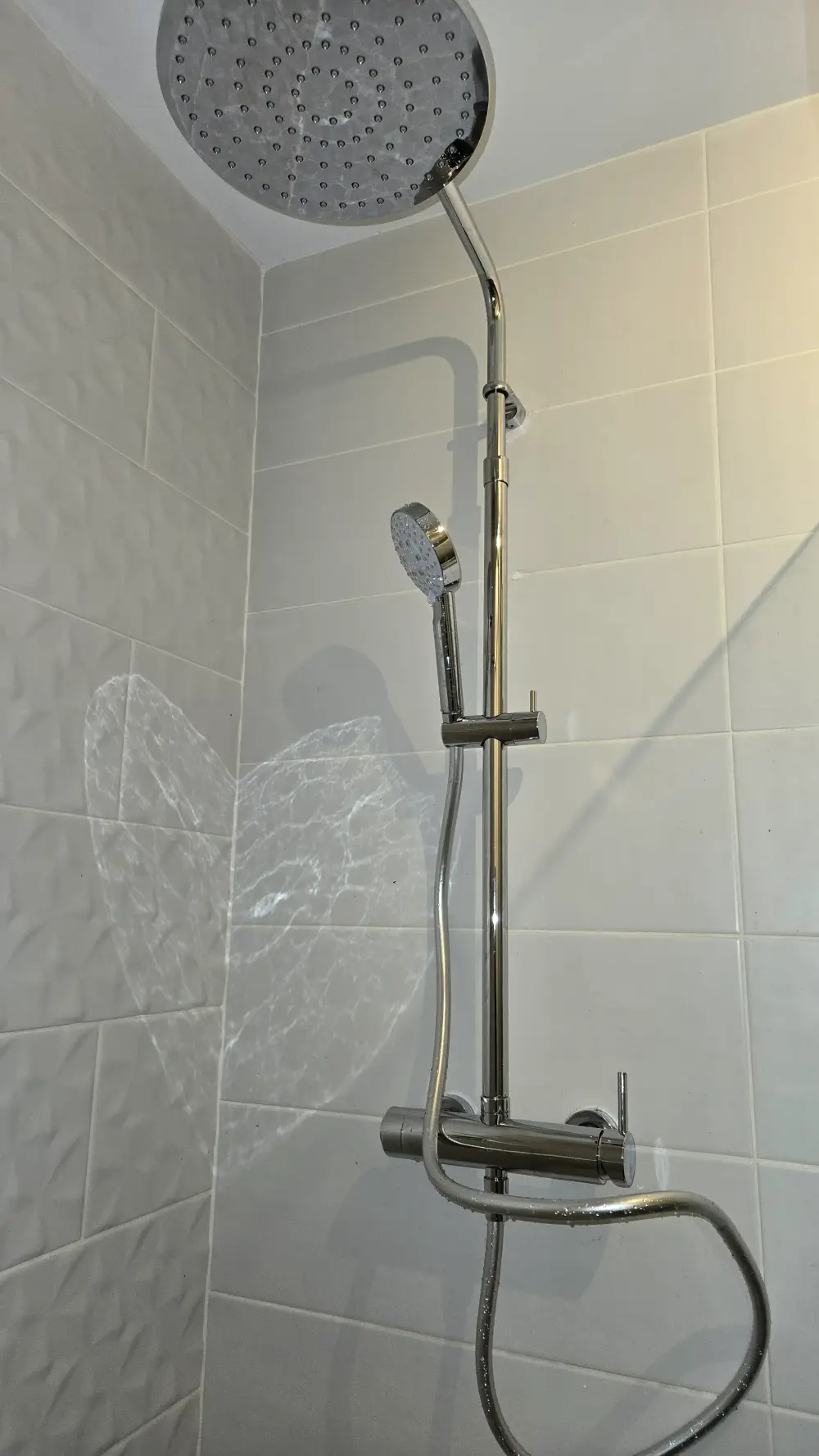 douche-moderne-carrelage-saint-etienne-depaneau42